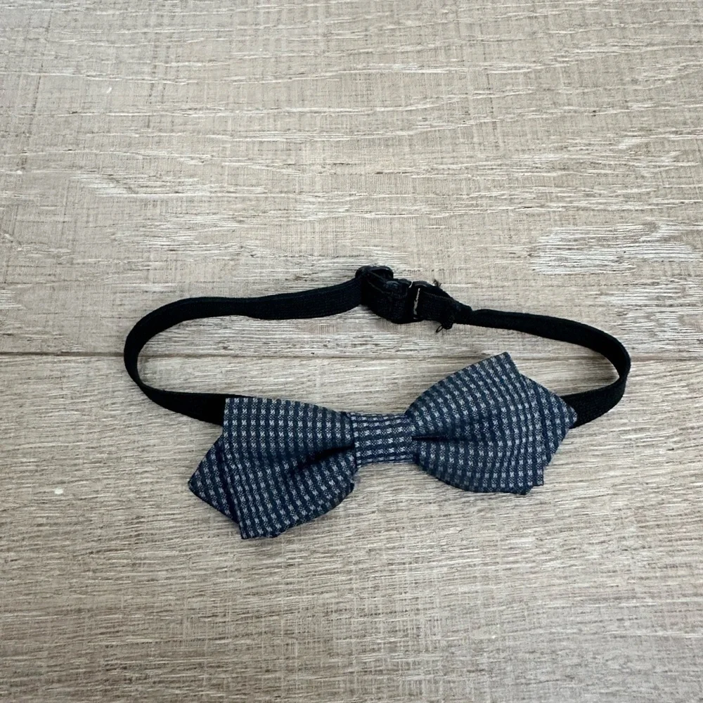 Zara Kids Black and Gray Patterned Bow Tie
